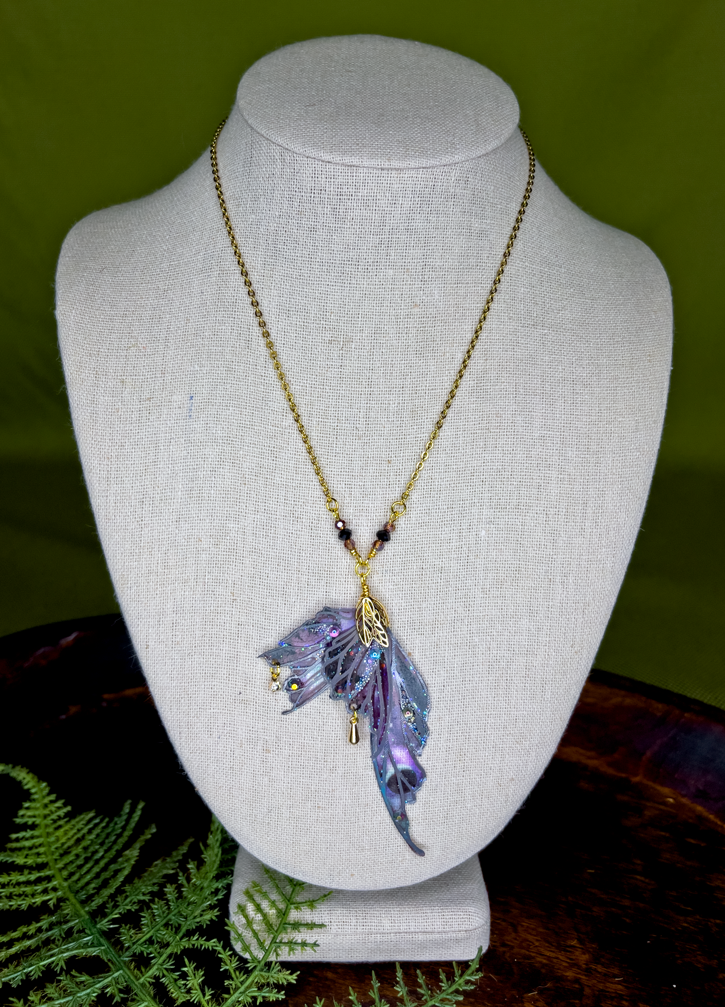 Araxia Necklace